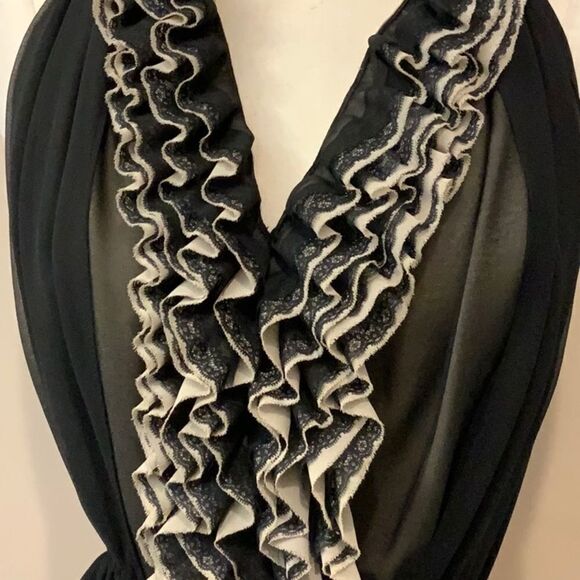 NWT Robert Rodriguez Neiman Marcus ruffled Top XS - Picture 3 of 13